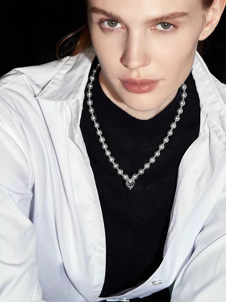 Artificial pearl necklace women's light luxury niche high-end sense love collarbone chain popular versatile jewelry WY015