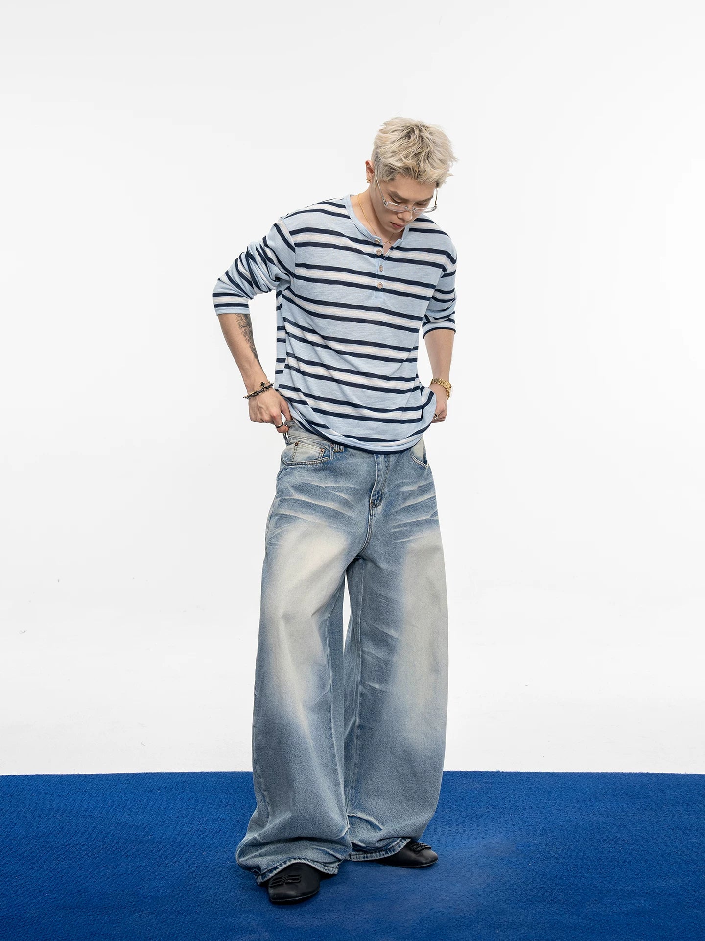 Vintage washed blue distressed straight-leg jeans with 3d pleats - relaxed fit, versatile wide-leg trousers for men sinclub6181