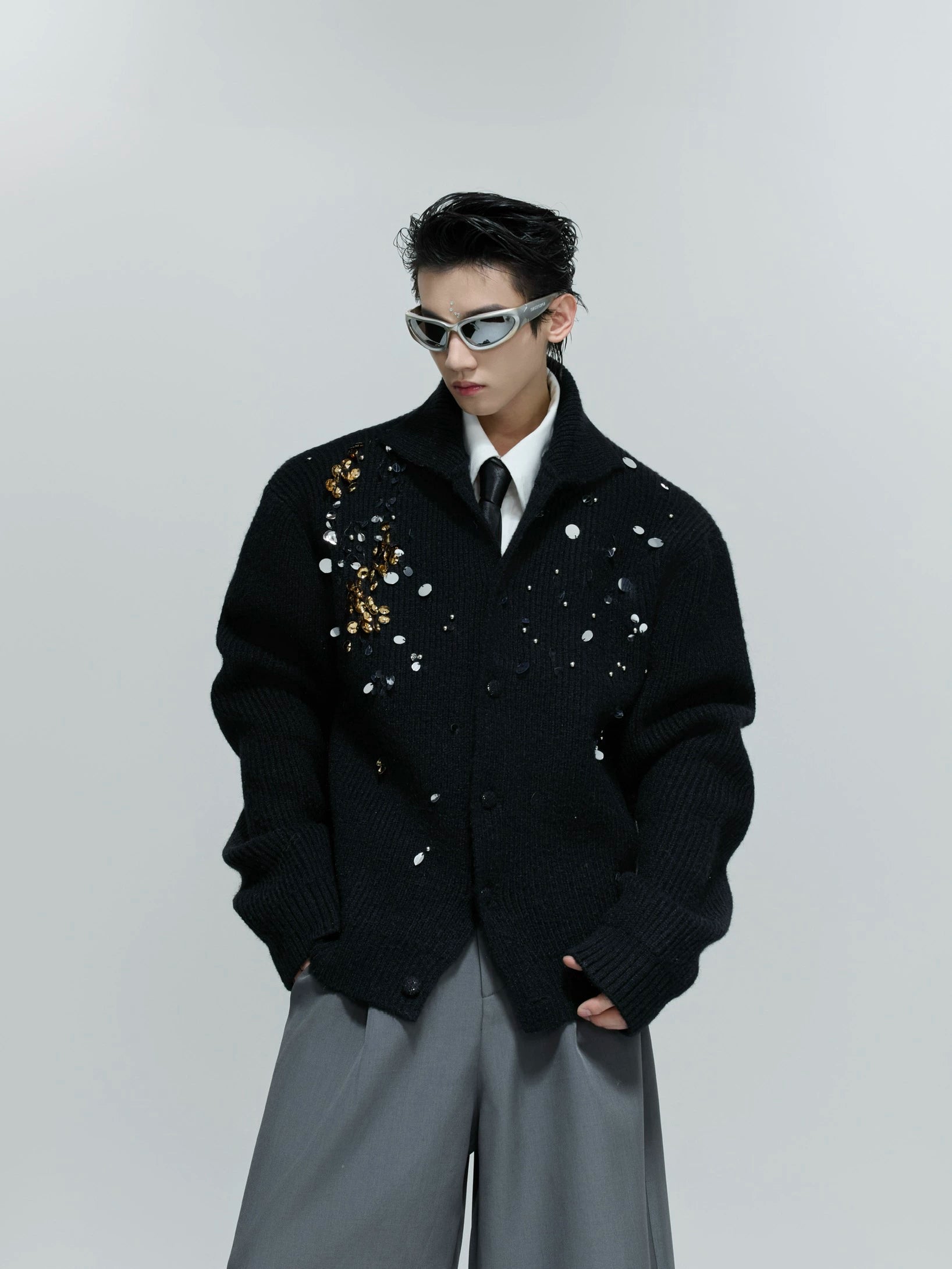 Niche heavy industry sequined design sense turtleneck sweater extravagant lazy knitted sweater jacket winter