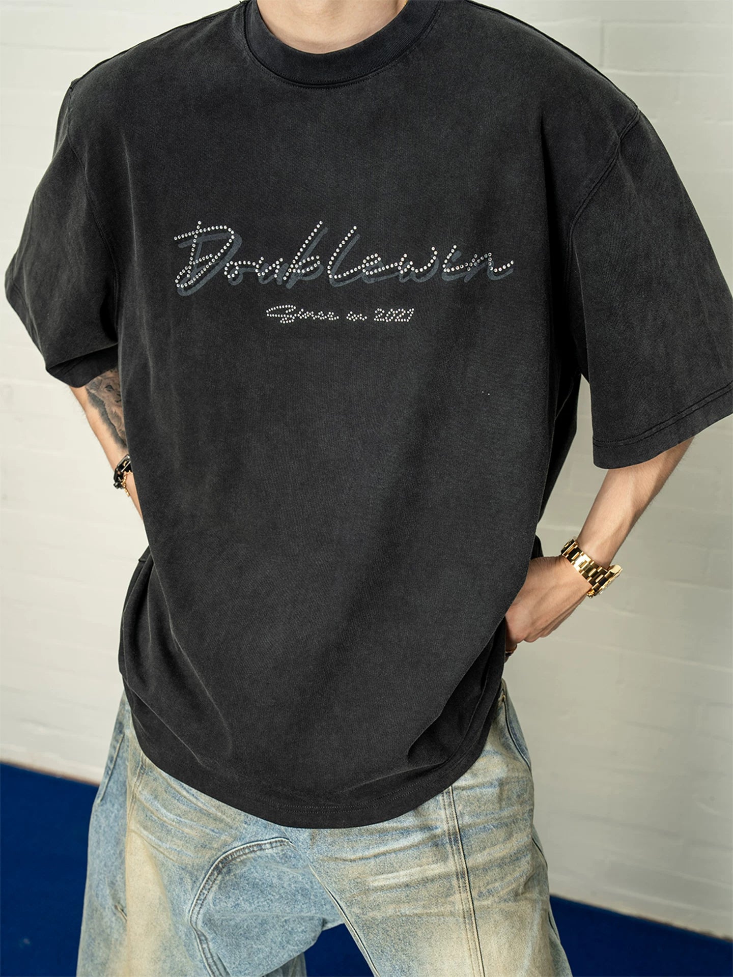 Distressed hotfix rhinestone cotton short-sleeve t-shirt - summer crisp, relaxed fit, versatile tee sinclub9056