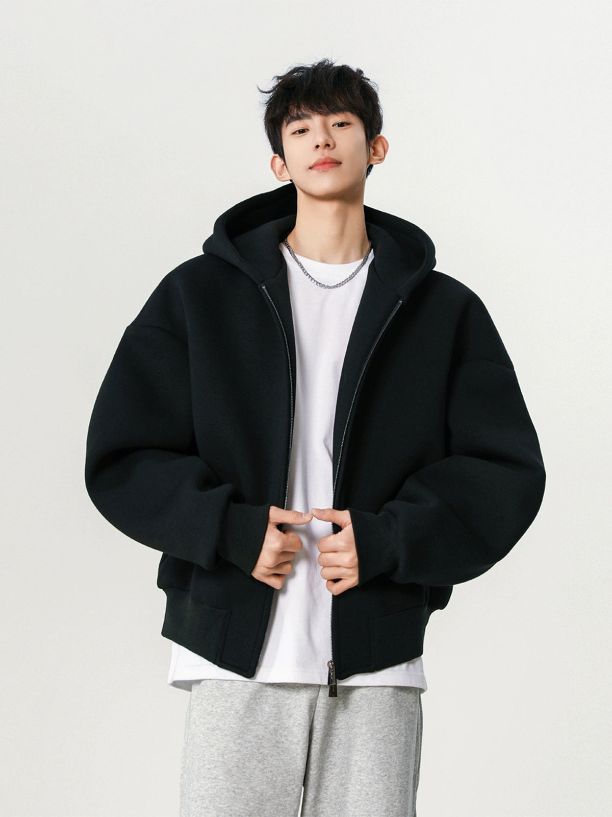 Heavy silhouette cardigan sweater men's spring and autumn new double zipper design hooded fashion short casual coat