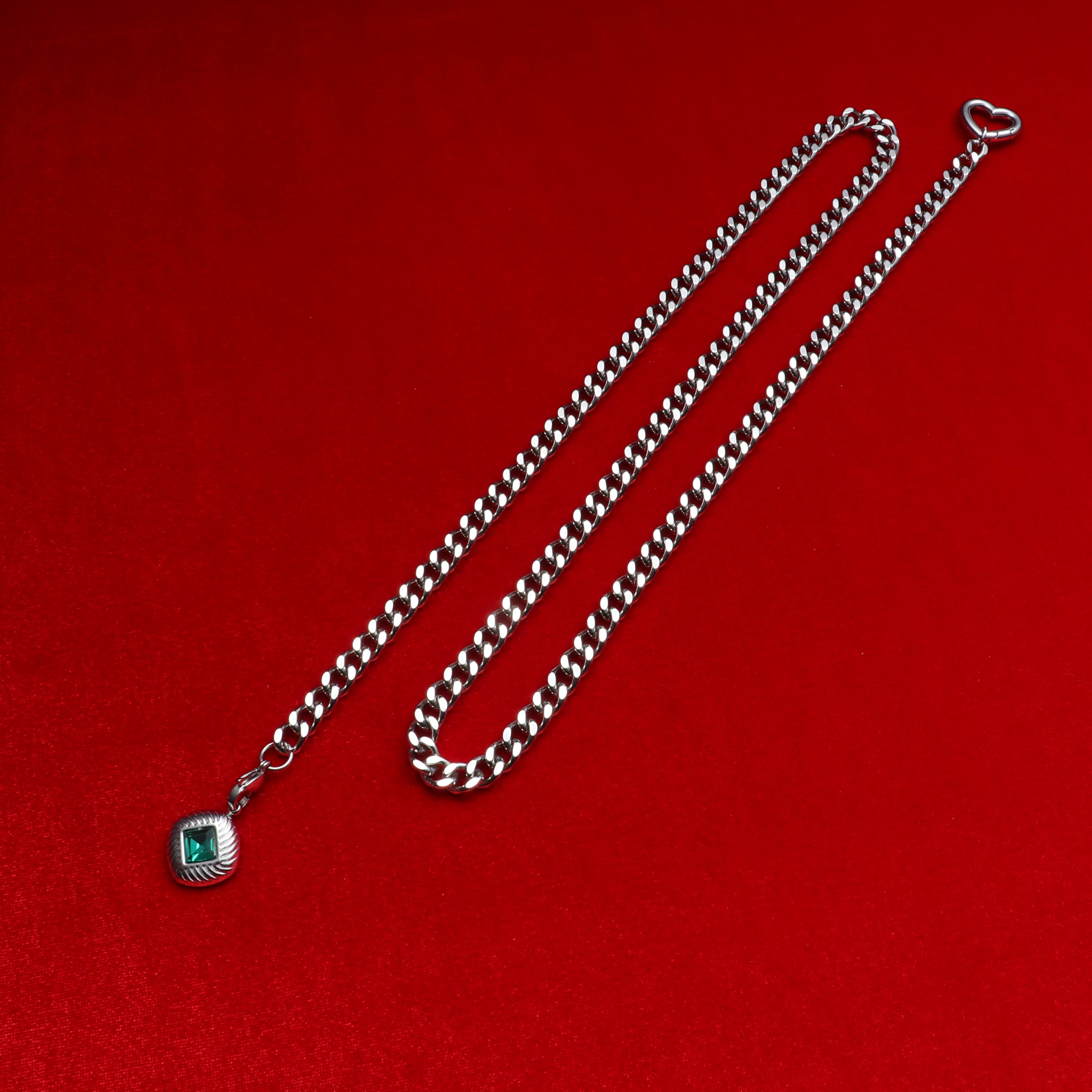 Green collarbone chain niche design fashion accessories WY065