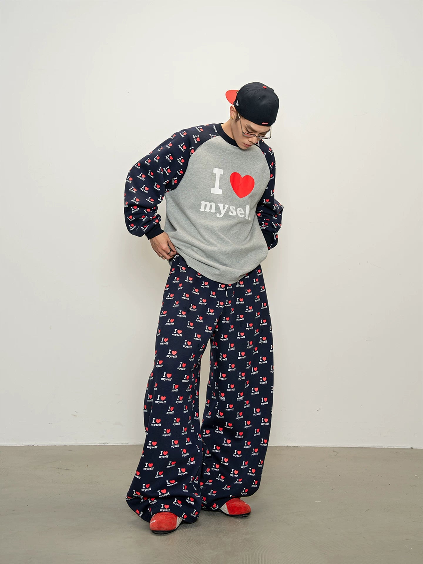 Love you old air layer printing raglan sleeves round neck sweatshirtloose scimitar sweatpants suit