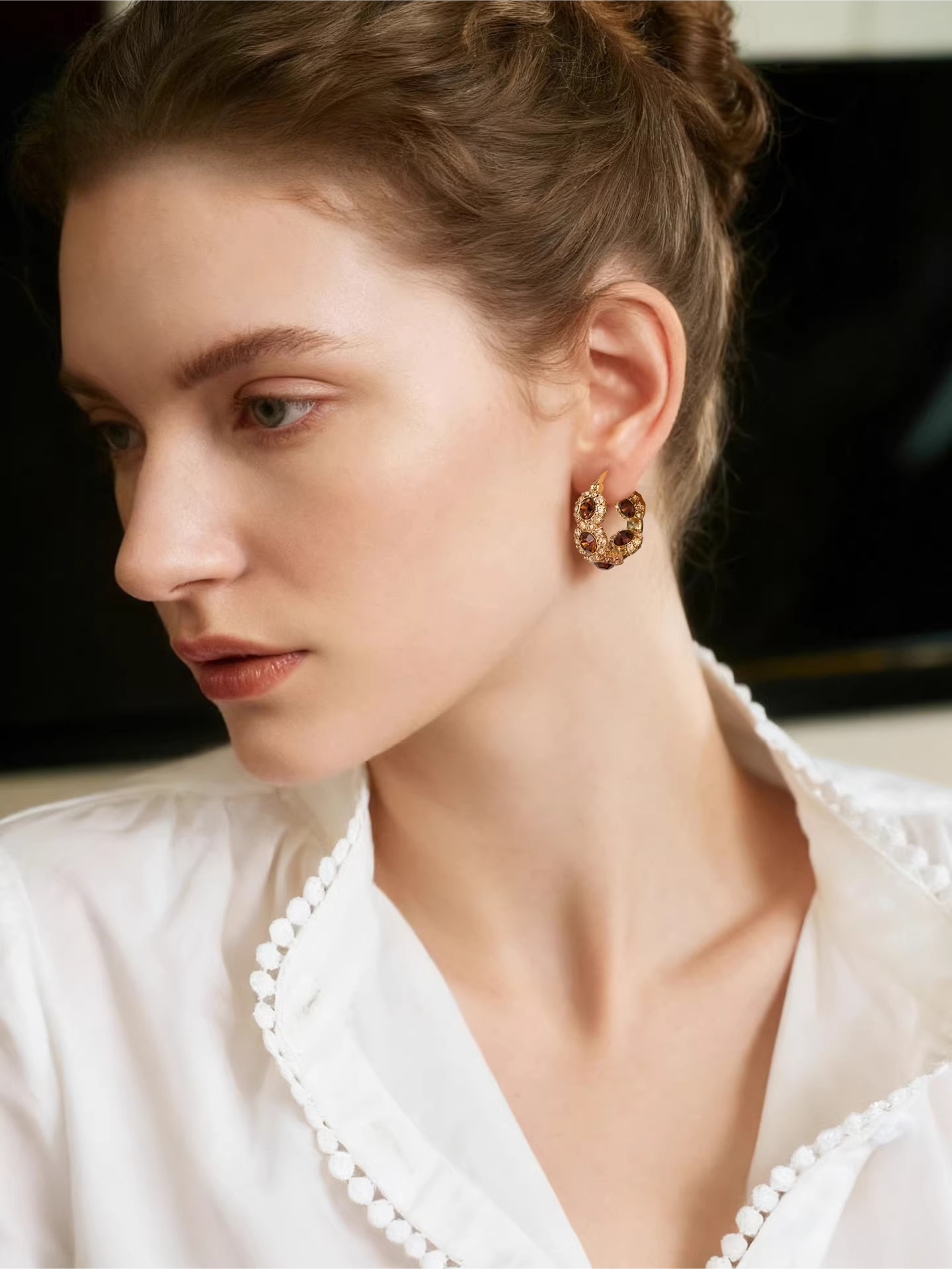 Gold earrings women's light luxury high-end temperament earrings   WY020