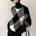 BLACK AND WHITE HIGH-END DESIGN TURTLENECK SWEATER sinclub5045