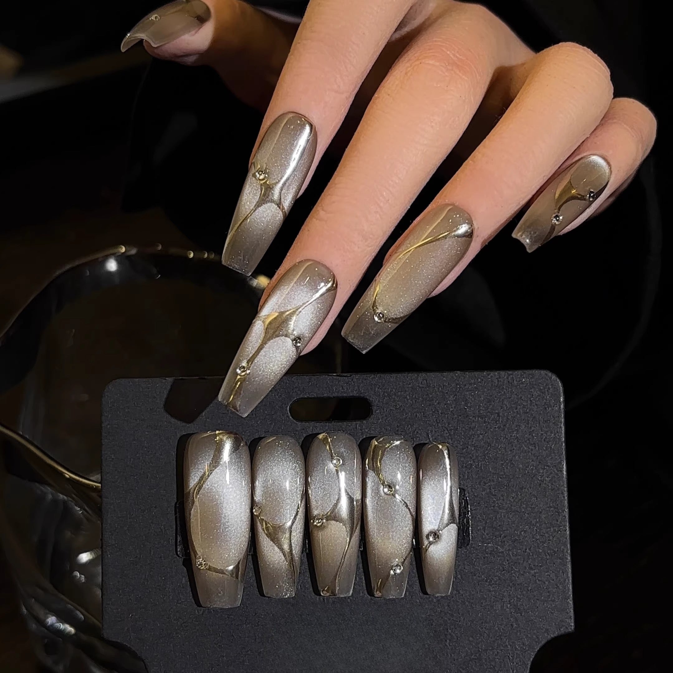 Glass bead cat eye metallic high-tech lines high-end texture handmade wearable armor    SYL001