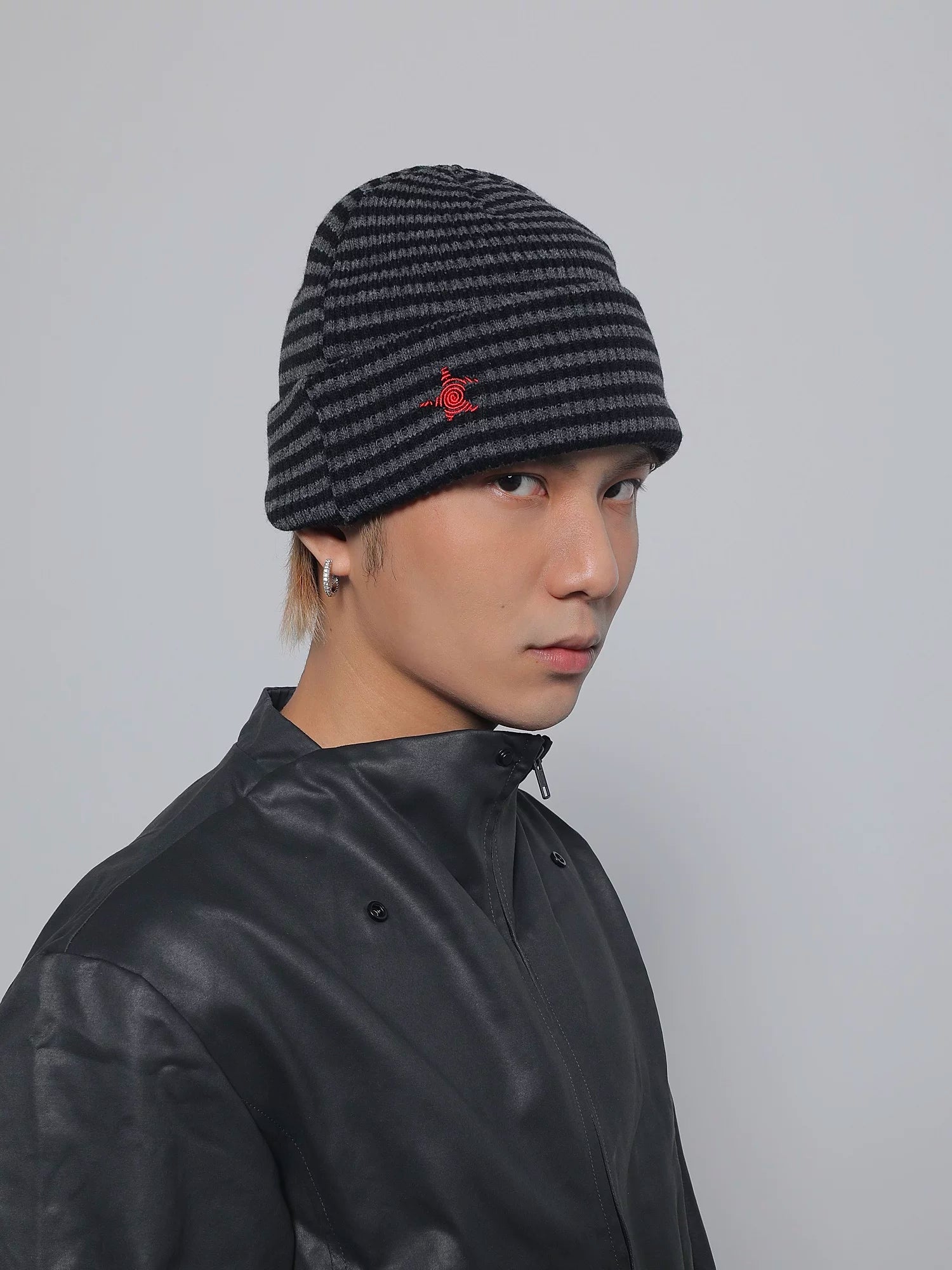 Vintage striped star knit beanie - warm, ear-flap, full-coverage winter hat