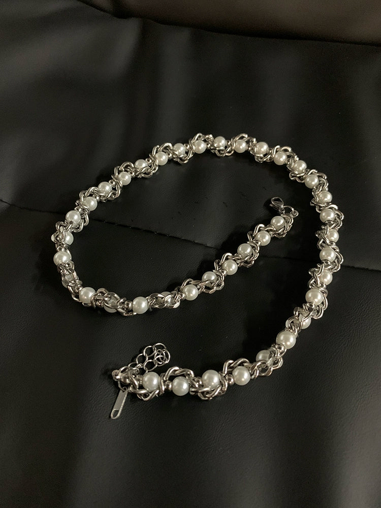 Niche high-end light luxury winding pearl necklace men's steel titanium design trendy accessories collarbone chain