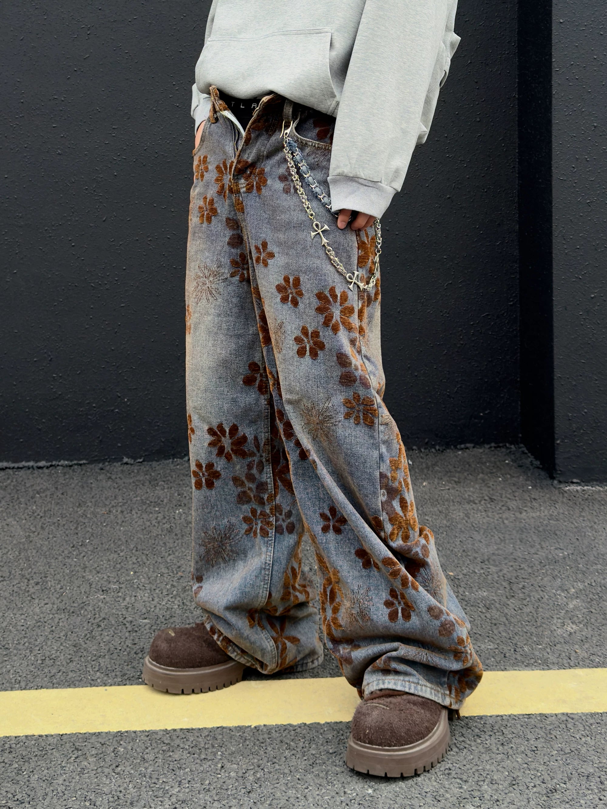 American high street retro washed plum blossom embroider scimitar jeans hiphop wide leg loosepants men  SIN084