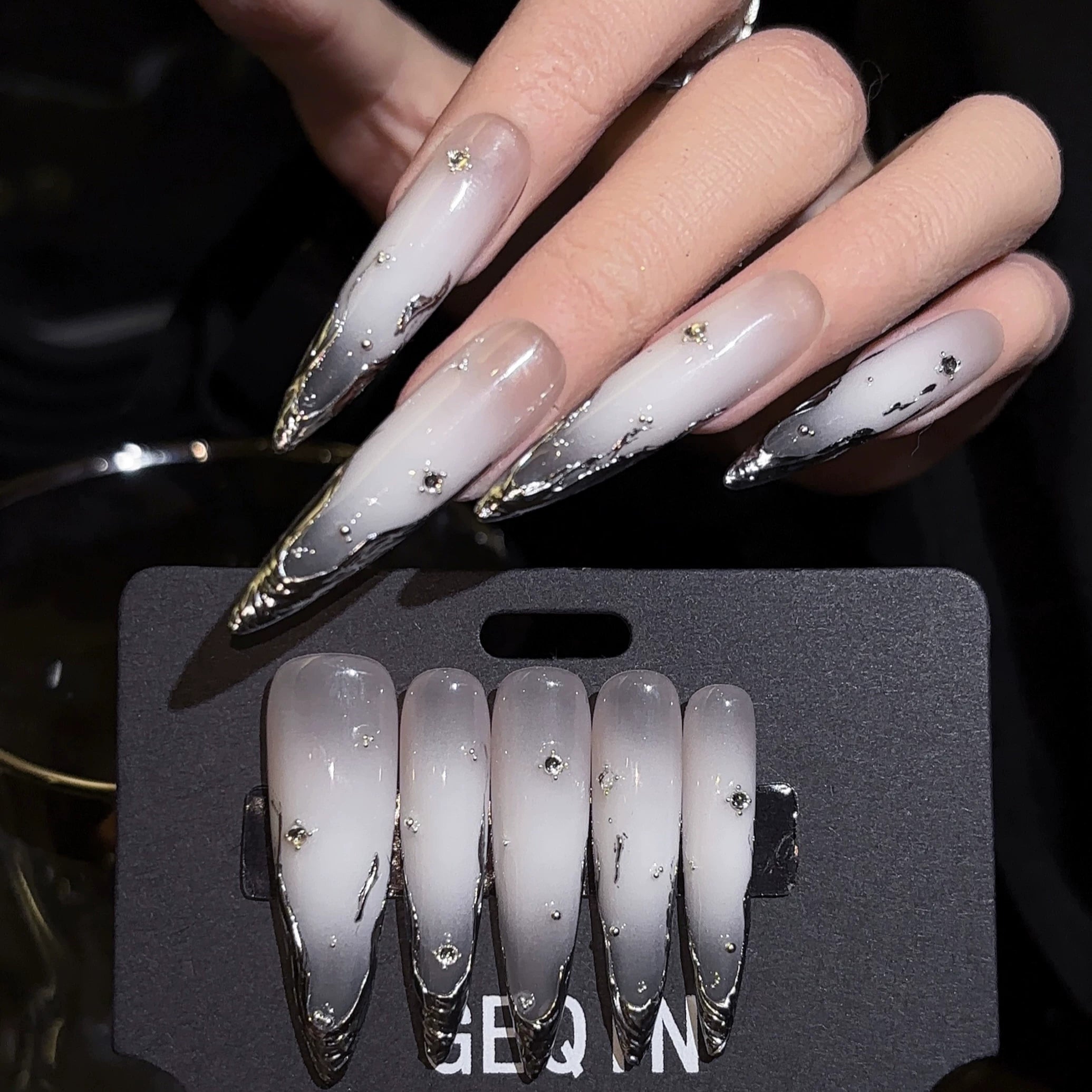 Silver-Infused Luxury Gradient Handmade Press-On Nails
