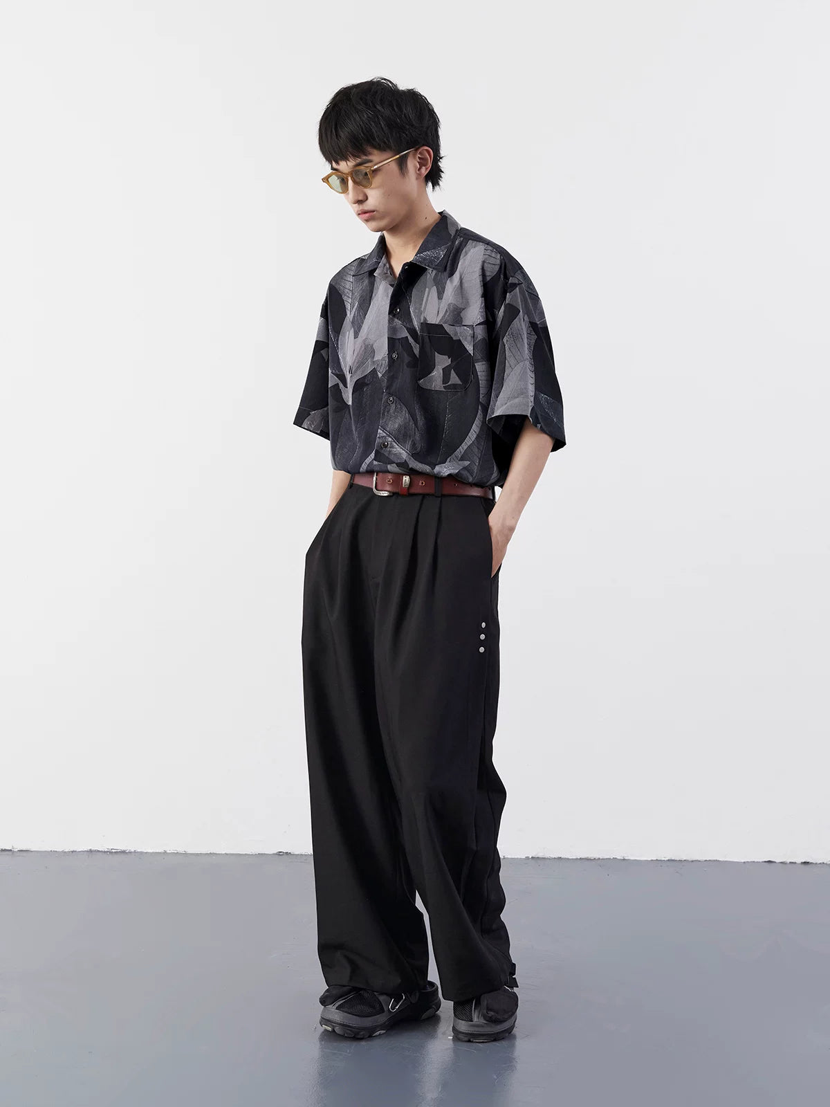 Classic aesthetic atmosphere printing drape short sleeve shirt men's spring and summer  SIN074