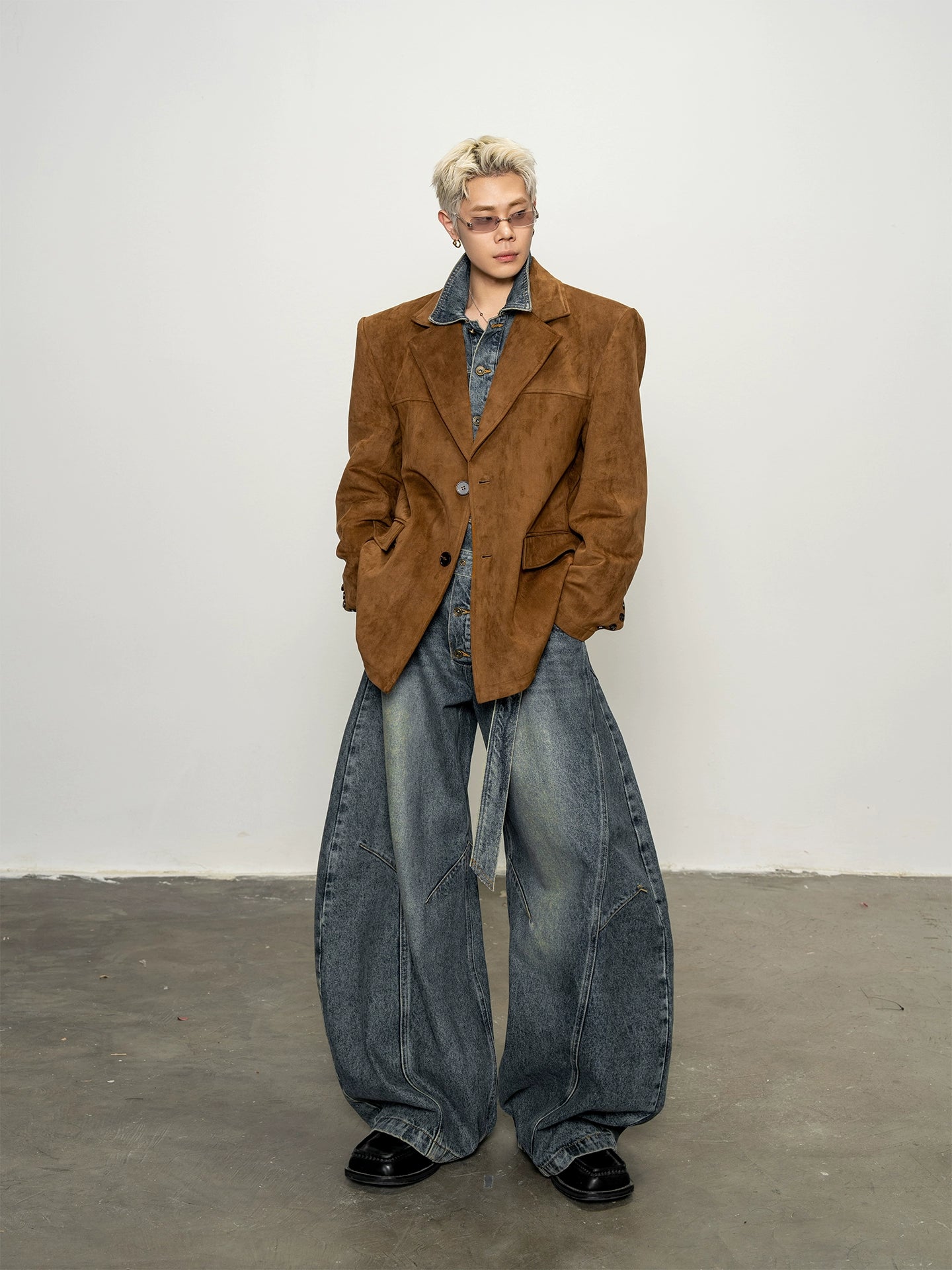 Autumn and winter relaxation suede quite wide shoulder padded suit men's Maillard loose blazer