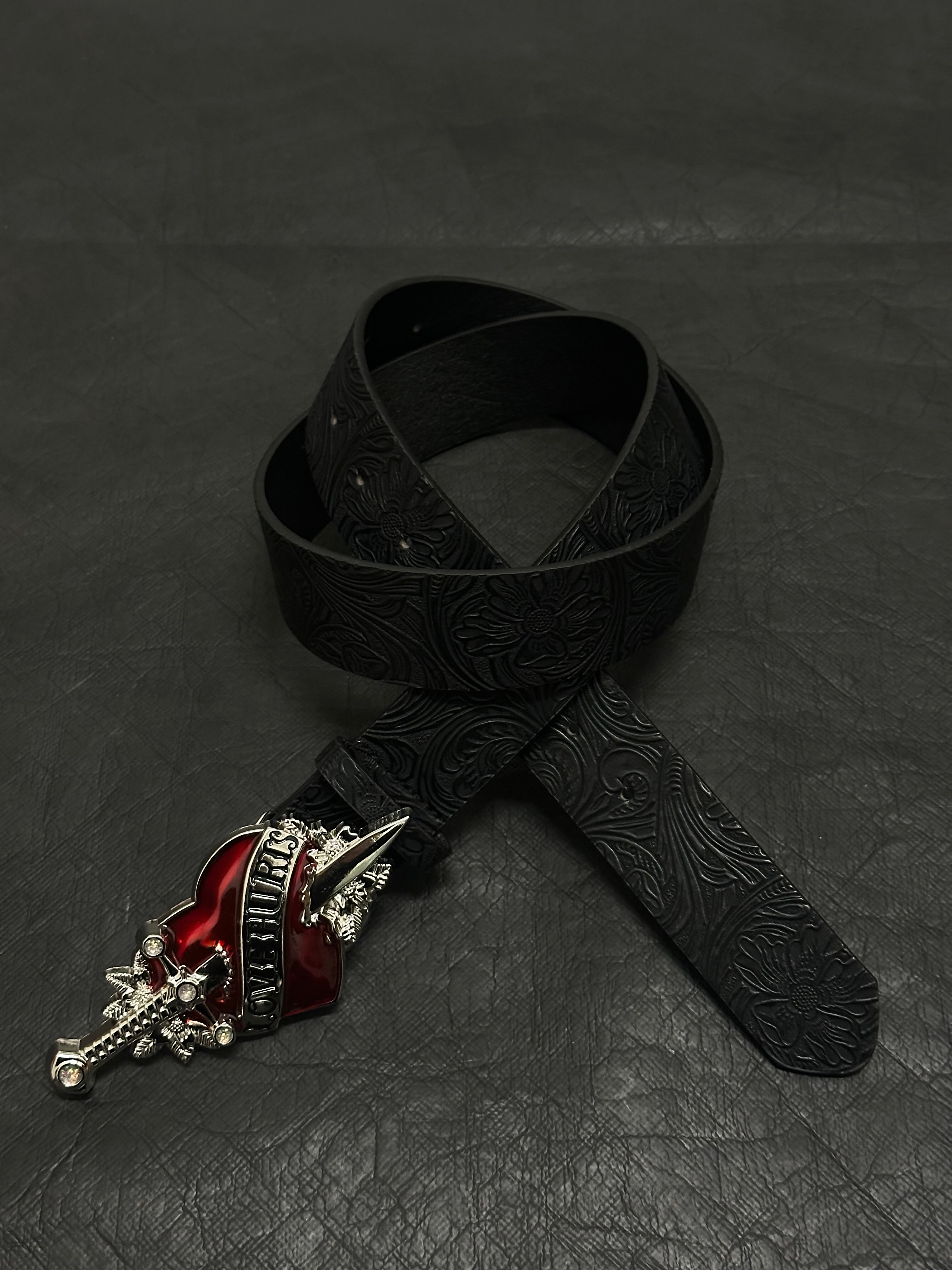 Dark style one sword piercing the heart large leather belt embossed punk street belt decoration