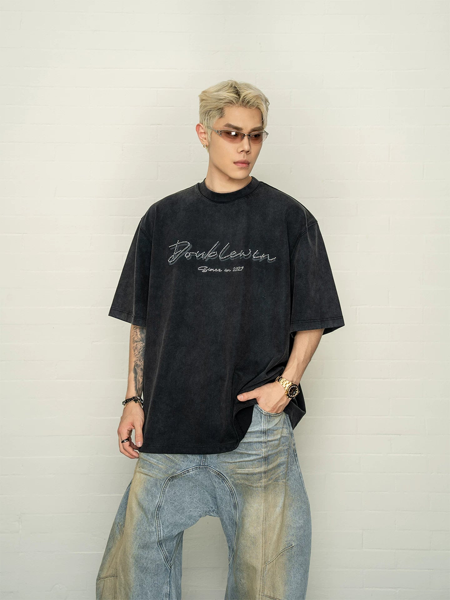 Distressed hotfix rhinestone cotton short-sleeve t-shirt - summer crisp, relaxed fit, versatile tee sinclub9056