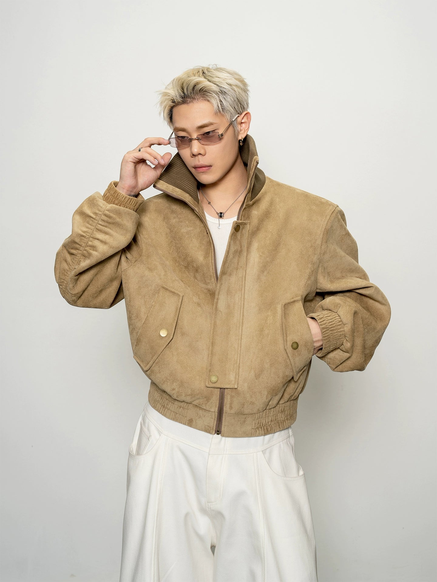 Premium textured suede threaded turtleneck short jacket autumn silhouette shoulder padded loose coat