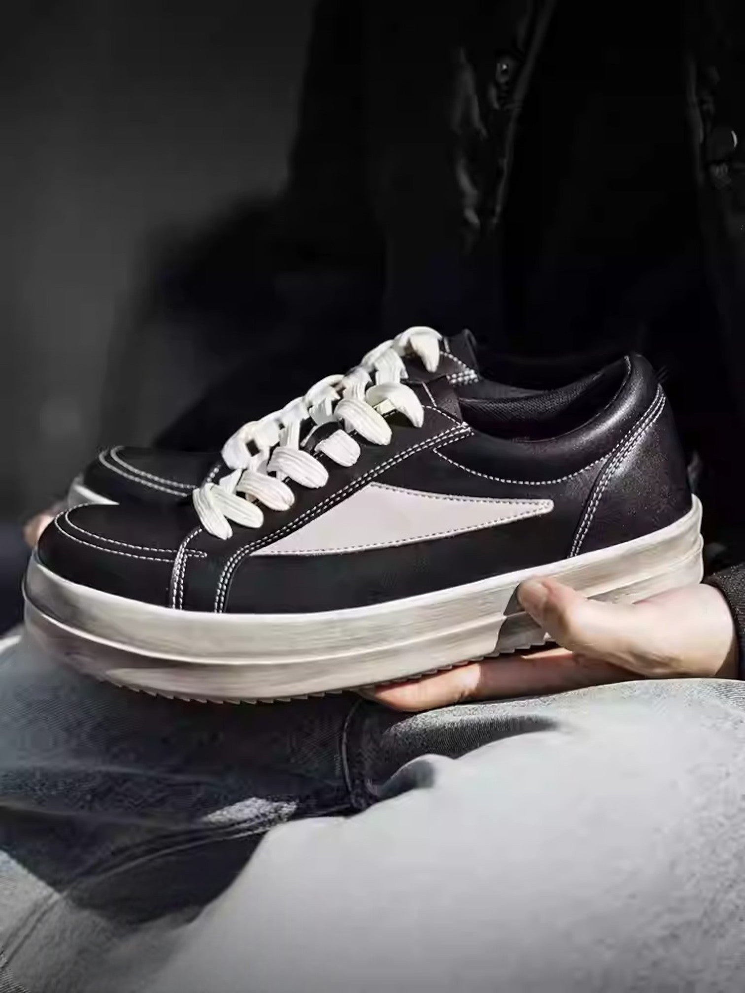 [MRA] VINTAGE BLACK LOW-TOPS st5045